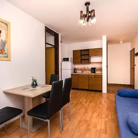 Apartments Little Spring * Vodice