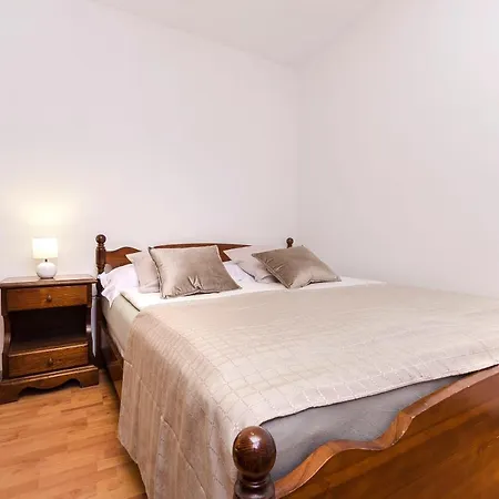 Apartments Little Spring Apartment Vodice