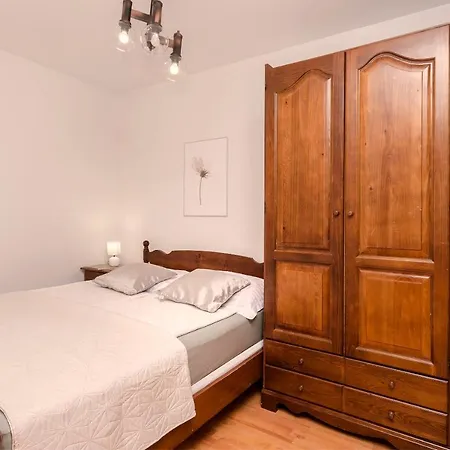 Apartments Little Spring Vodice