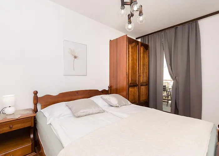 Little Spring * Βόντιτσε